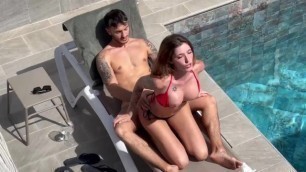 STELLA VEGAS BECCATA COL RAGAZZO DELLA PISCINA